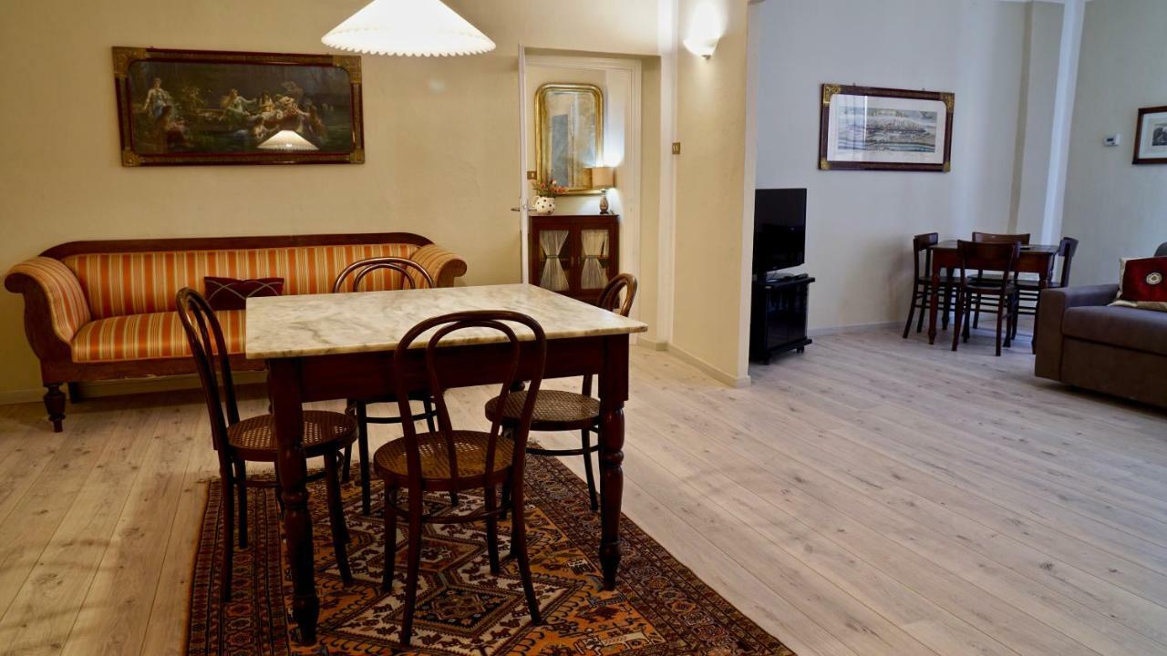 Palazzo Colombini Apartment Лука Екстериор снимка