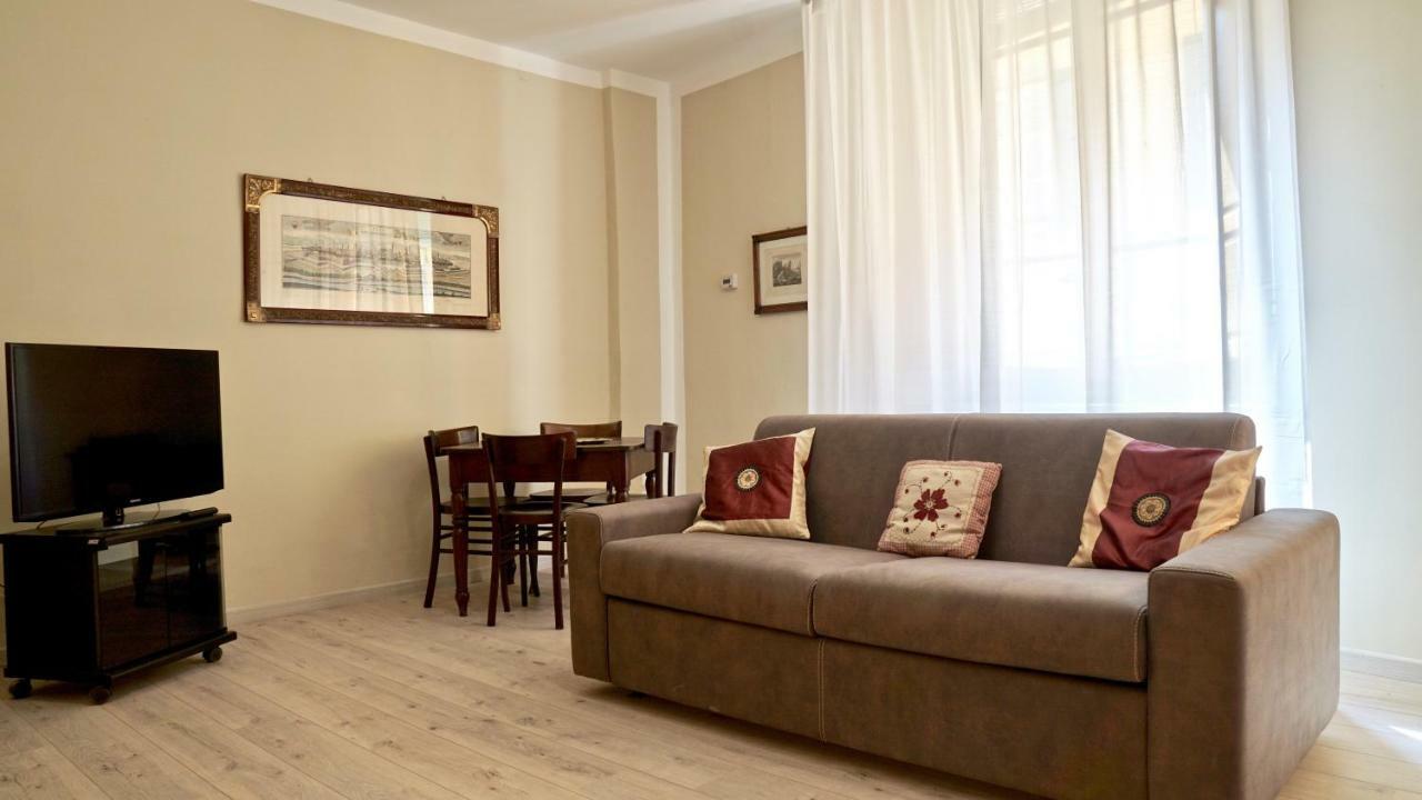 Palazzo Colombini Apartment Лука Екстериор снимка