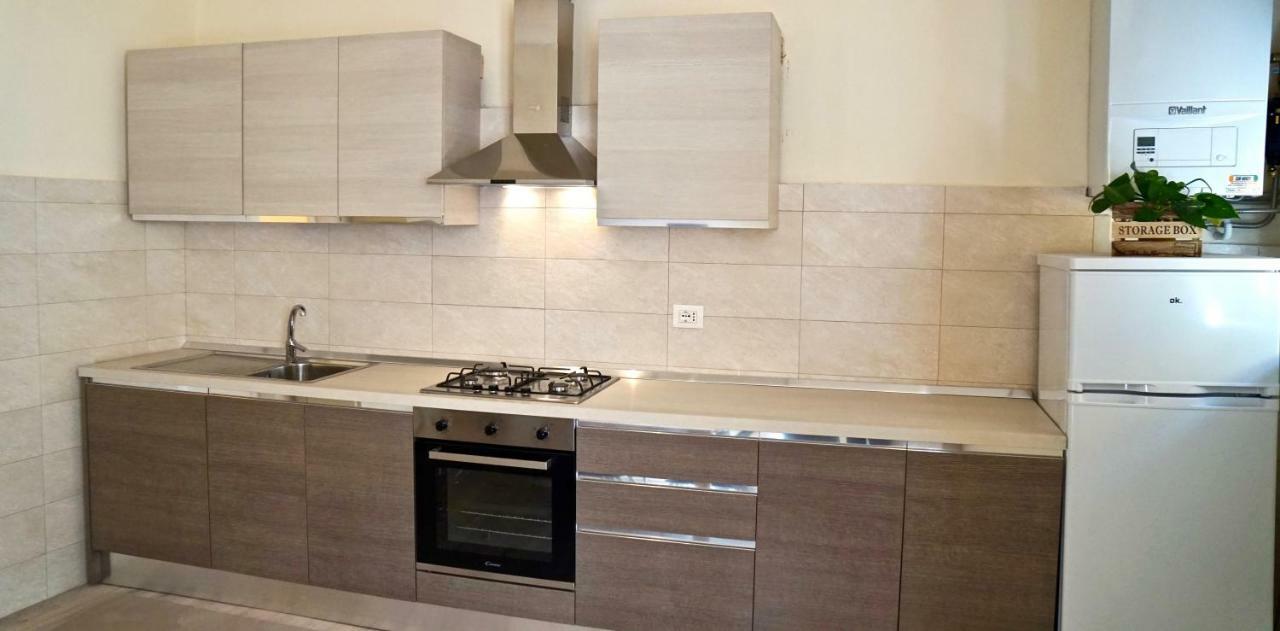 Palazzo Colombini Apartment Лука Екстериор снимка